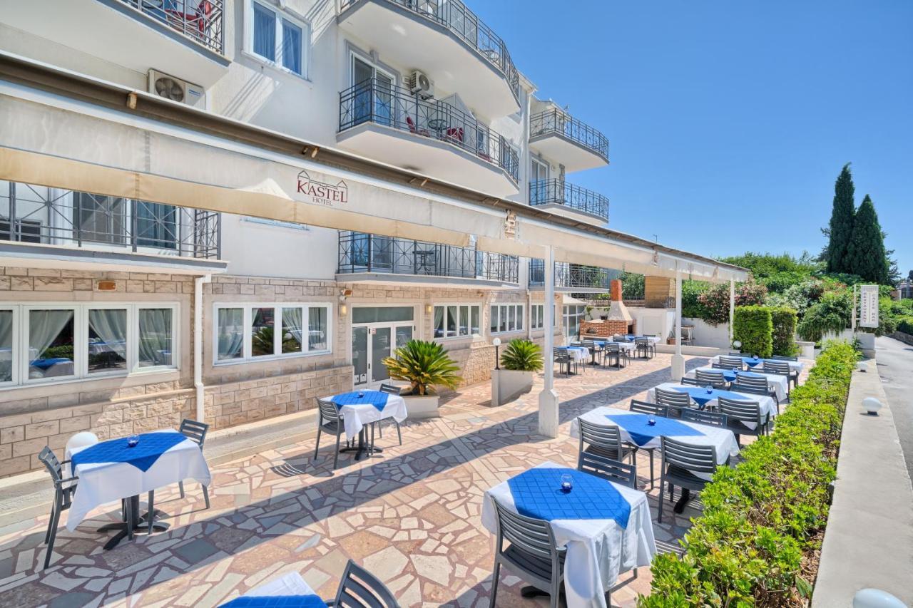 Hotel Aqua - Guest Rooms & Suites Kaštela מראה חיצוני תמונה