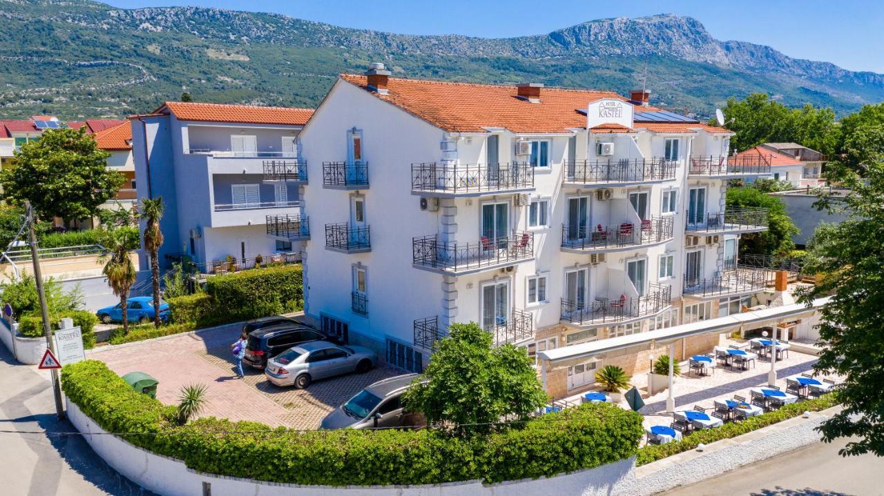 Hotel Aqua - Guest Rooms & Suites Kaštela מראה חיצוני תמונה